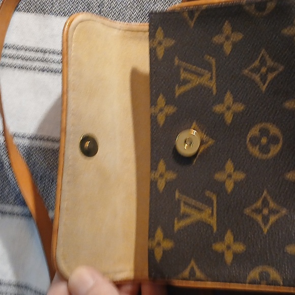 Authentic Louis Vuitton Crossbody Bag Pochette Florentine Monogram Brown - Picture 12 of 16